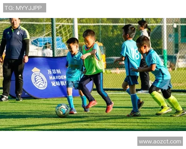 格雷茨卡的足球之路:从青训崭露头角到国家队的中场核心 格雷茨卡的足球之路:从青训崭露头角到国家队的中场核心