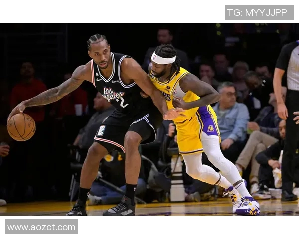 杜兰特与吴悠的巅峰对决谁能在篮球场上笑到最后 杜兰特与吴悠的巅峰对决谁能在篮球场上笑到最后