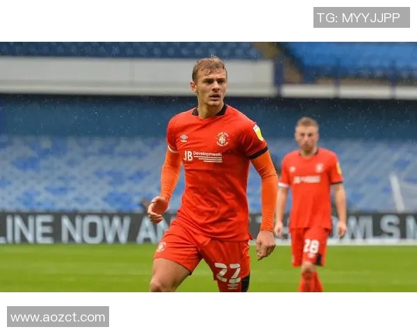 京多安的足球之路：从新星崛起到世界级中场的辉煌历程