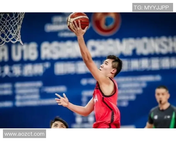 吴前的篮球之路：从青涩少年到国家队核心的成长历程